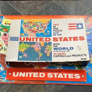 Vintage two in one puzzles Map of the United States with the World on reverse